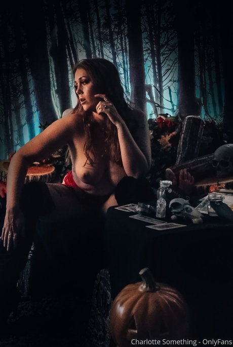 Charlotte Something sex model pic