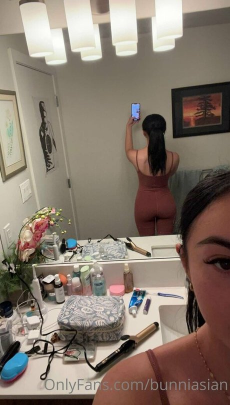 bunniasian nude pornstar photo