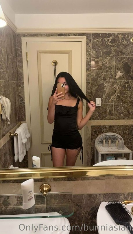 bunniasian perfect pornstar photos