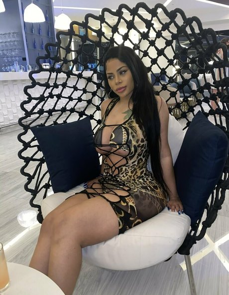 Strellakat model high quality pic