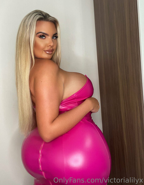 Victorialilyx art pornstar picture