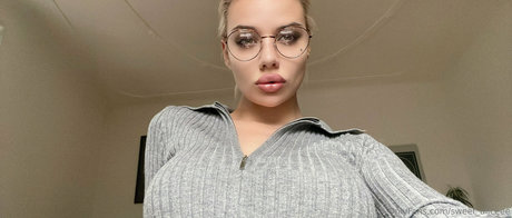 Sweet Aliceee pornstar xxx pics