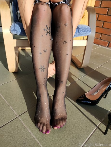 Nylon Alexa star hd picture