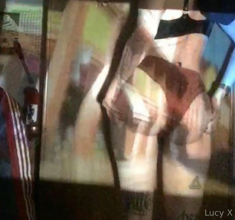 lucyxmachina pretty model pictures