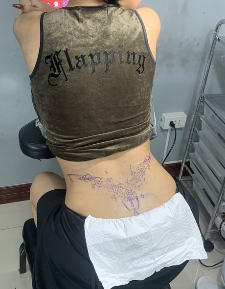 urfreakgemini pornographic model images