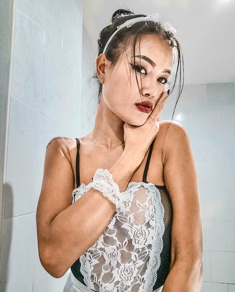 Yourgoldfish star nudes photo