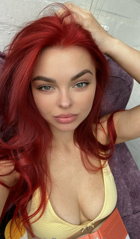 Alter Eva star exclusive image