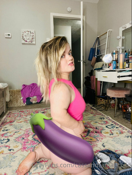 _Cassandra Mae Davis art pornstar galleries