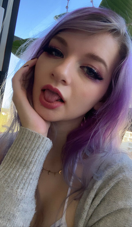 Aelarose model nude images