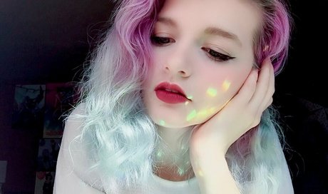 Aelarose naked pornstar image