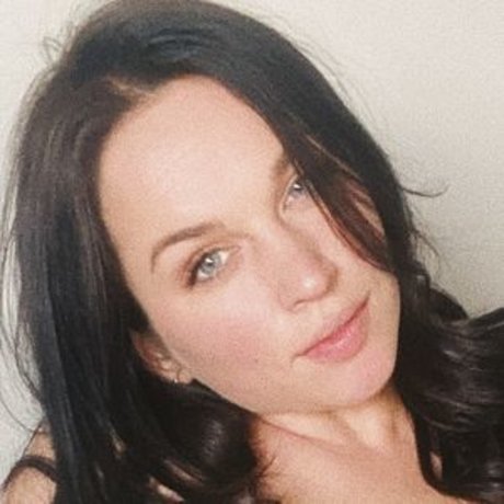 Adr3y_ star nudes images