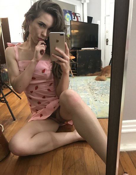 Sonia Sparrow nude actress gallery