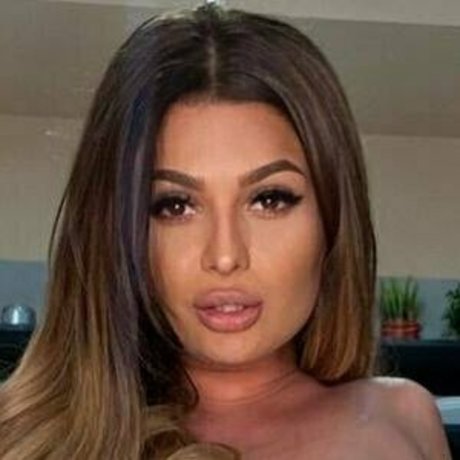 lingcakes erotic actress picture