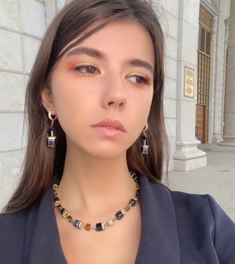 Ocumi art star galleries