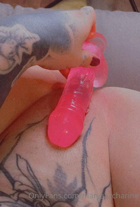 Marysaccharine top model images