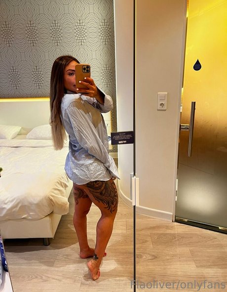 flaviaoliverfree perfect model pictures