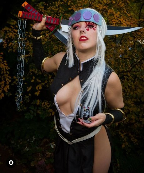 Pink Fluffy Kitchicorn actress pic