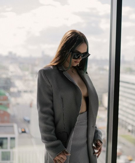 Leron Baron porn star photos