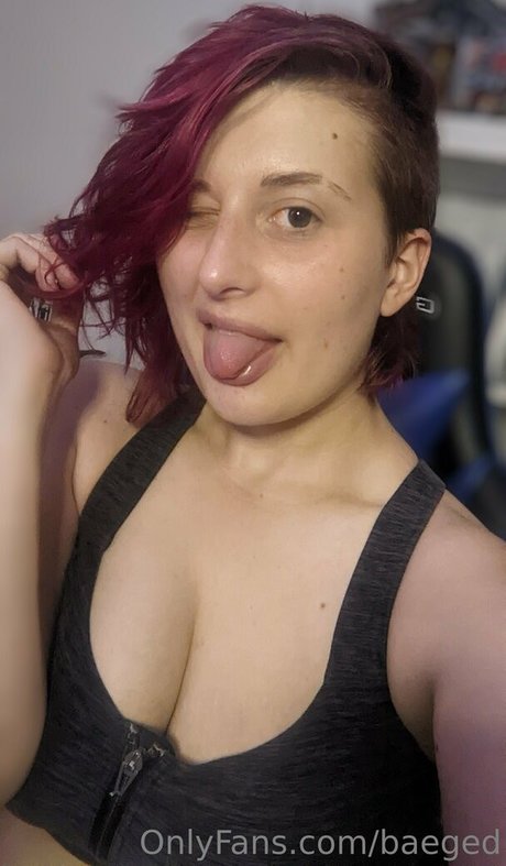 baeged hd actress image