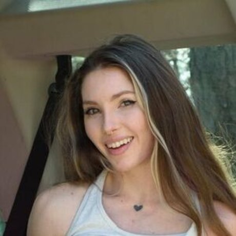 Sophie McArdi top actress image