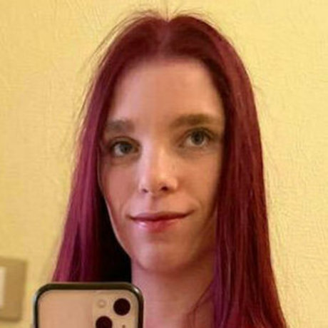 Oceane Licorne model erotic picture