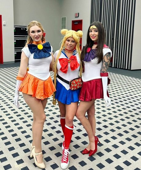 Melonie Mac sex pornstar archive