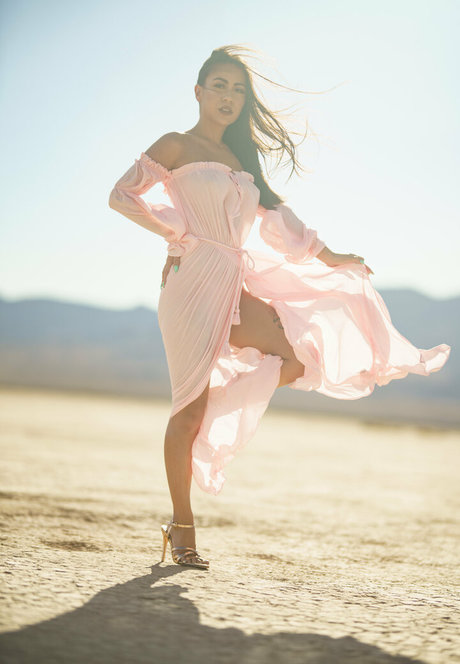 Lostinthought z xxx model picture