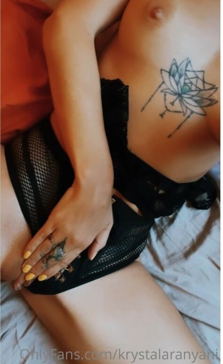 Krystal Aranyani nude model image