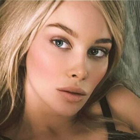 lilyermak sexy actress photo