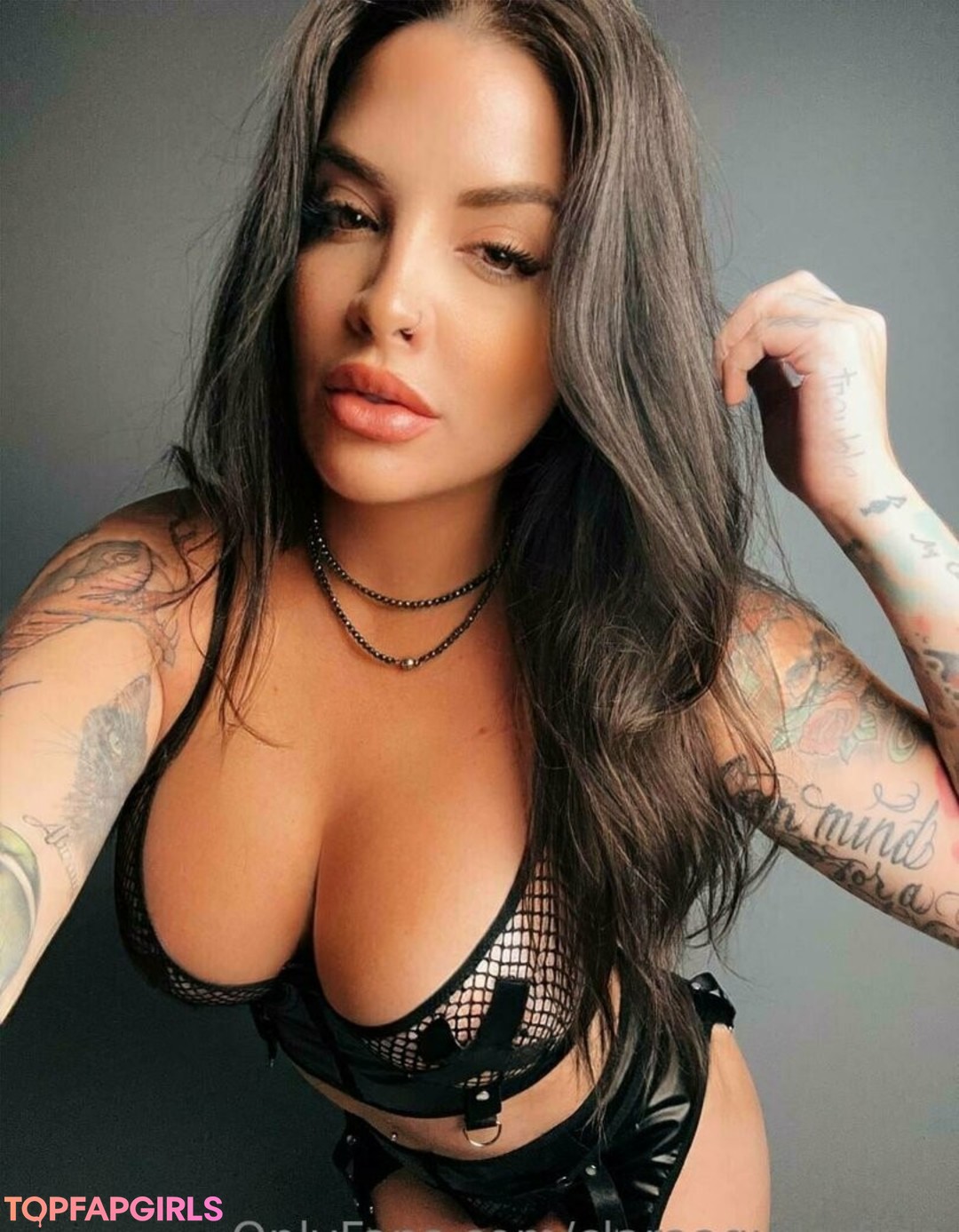 claraaguilarfree nudes actress images