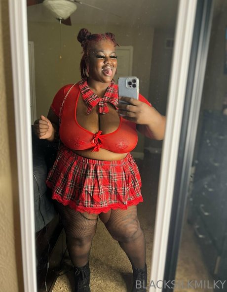 sexyblacksilkp1 pretty actress photo