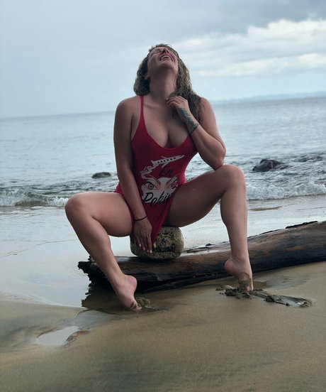 Angelique Burgos pornstar hot archive