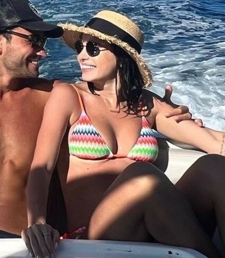 Sthefany Brito star nice photo