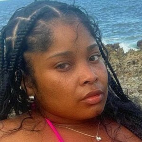 TrueBeauty334 high quality actress pics