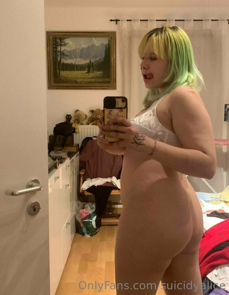 suicidyalice sex star pics