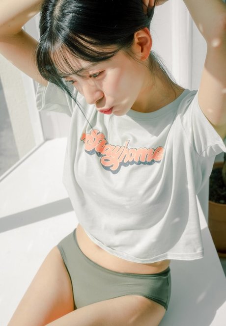 leeesovely pornstar adult pictures