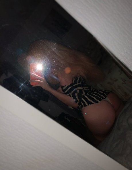 Desiluted pornstar adult pictures