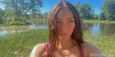 bellapetitewifey model sexy galleries