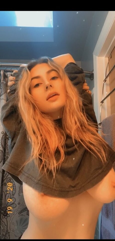 julieannsweetie nudes star galleries