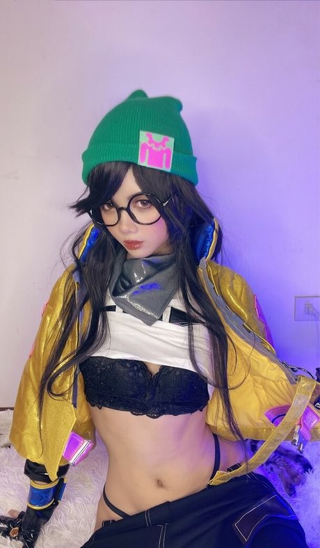 female onlyfans free porn pic