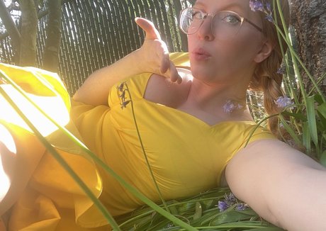 gingergirlie porn actress image