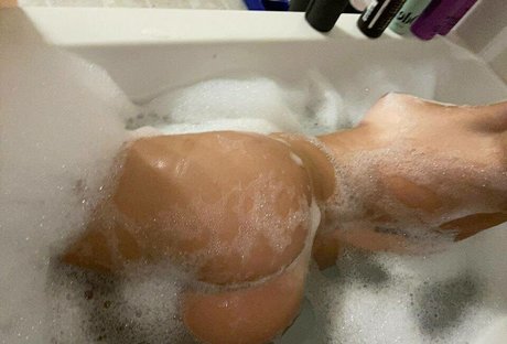 elise eve star nice galleries