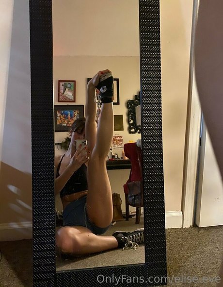 elise eve art star photos