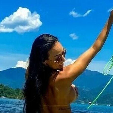 amanda albue model sex gallery