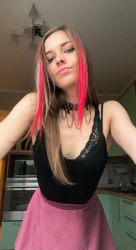 emmapaid model naked galleries