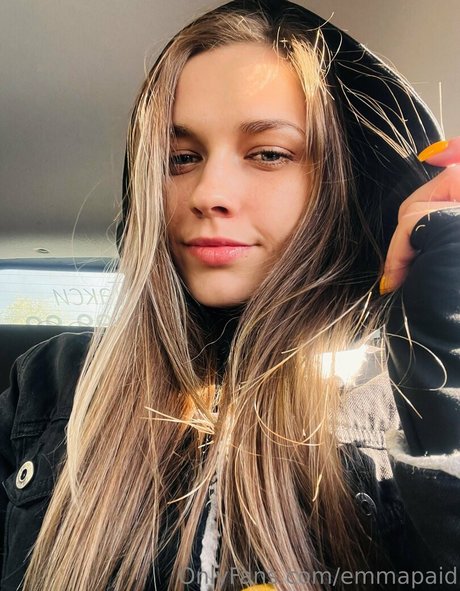 emmapaid actress gallery