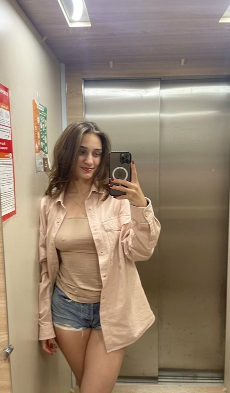 javelinflower pretty pornstar photo