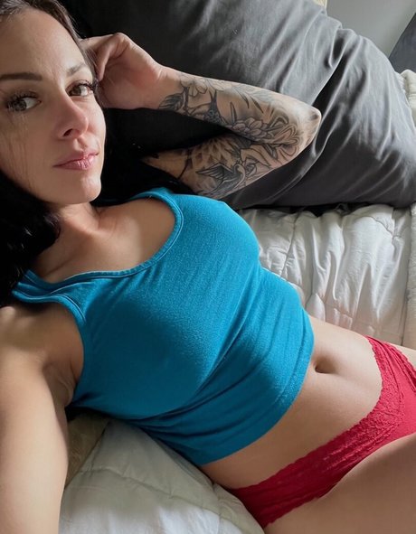 Jade Banx model pics