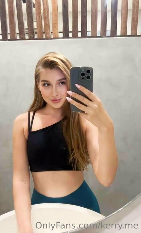 kerry me free star picture