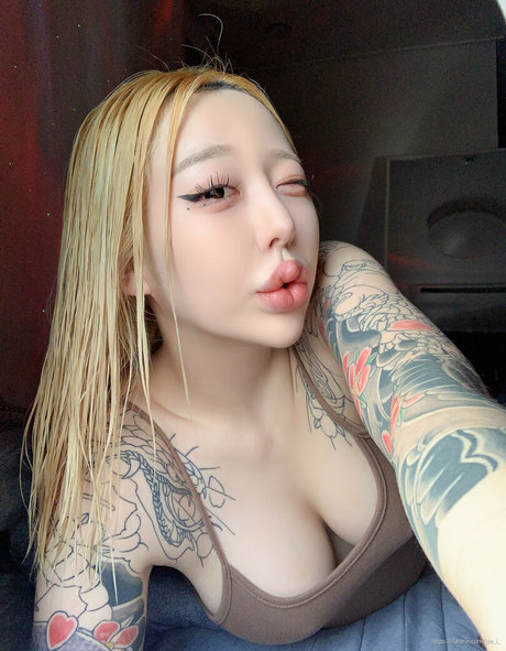 Jee i queen_ model hot picture